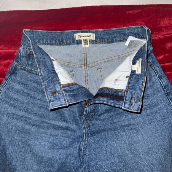 The Perfect Vintage Wide-Leg Jean - Picture 2 of 7